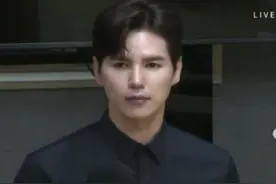 韩国主持人金周永被发现在家中死亡，心脏发现问题现在很多人都有视频封面