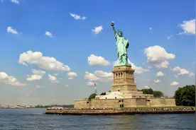 美国的自由女神像为什么是法国人送的呢？又有什么含义？视频封面