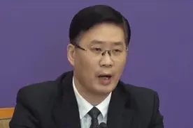 在华外国人停居留期限到期，可自动顺延两个月视频封面