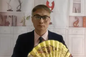 女副教授55岁了！选择直接退休还是坚持到60岁！那种选择更好？视频封面
