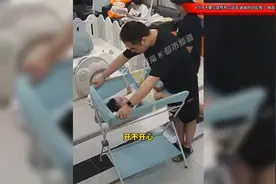 4个月大婴儿突然开口说话，爸爸的回应亮了！网友：夺笋啊！视频封面