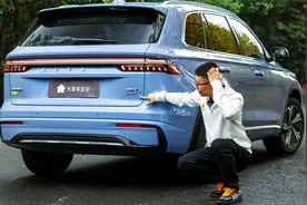 为了解决电车的痛点，吉利拼了视频封面