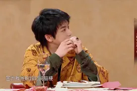 华晨宇谈家庭经历：儿时父母离异备受打击，自己常常不敢与人说话