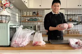 燕子分享春节备肉方法，自卷羊肉卷，吃火锅不用担心吃到合成肉视频封面