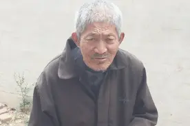 农村81岁老人粮食局部门退休，一个月能领多少退休金？听爷爷咋说视频封面