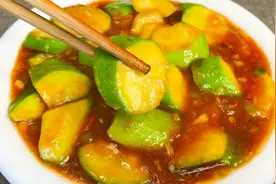 饭店炒的西葫芦为什么那么好吃？原来做法这么简单，营养又下饭