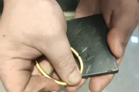 快速辨别黄金真假，既简单，又真实有效，金店不外传的方法视频封面