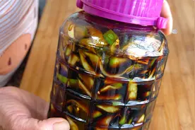腌萝卜小咸菜，第一步放白糖，7天就可以吃，酸甜脆爽不回软视频封面