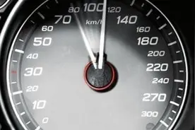 低速刹车过程中，发动机转速会有上升现象？试试这样处理视频封面