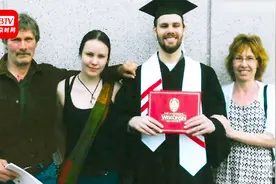 美国纪录片披露章莹颖案凶手：邻居口中的好孩子 同学心中的怪胎视频封面