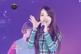【IU】2010年风靡整个韩国的《好日子》打歌舞台 当年才18岁视频封面