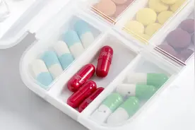 肝癌患者怎么办？别坐以待毙，还有这些治疗方案可以救治视频封面