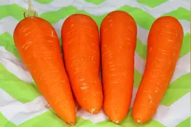 今天才知道，如何挑选胡萝卜，这5种千万不能买，菜贩子都不吃！