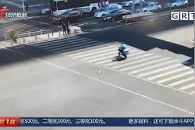 让违规无处遁形！深圳铁骑用无人机抓拍电单车违法 广东全省首次视频封面