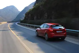 小车什么速度才是最省油的？轿车司机跑了后，原来我们都错了视频封面