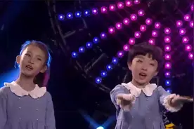 一首火爆全网的《你笑起来真好看》，小朋友嘟嘴的表情真是可爱！