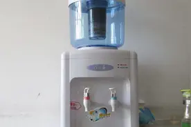 饮水机一直开着会浪费多少电？今天告诉你精准答案，别再犯傻了