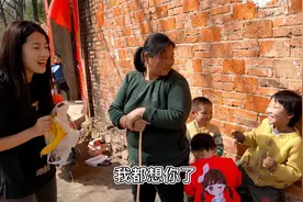 实拍河南某夫妇生10个孩子，他们的生活是什么样的？看完让人心疼视频封面