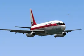 远东航空103航班空难，波音飞机高空中解体视频封面