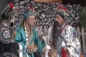 宋小宝反串印度人，一脸损色，台下师傅赵本山都笑哭了视频封面