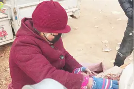 在农村，该不该和父母分开住？农村70岁大娘说出答案，真的很现实