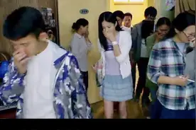 学生会抽查男生寝室，女生发现男友宿舍可以臭晕人这也太不拘小节