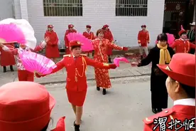 渭南合阳甘井镇小村结婚，可可托海的牧羊人鼓队大姐跳的神魂颠倒视频封面
