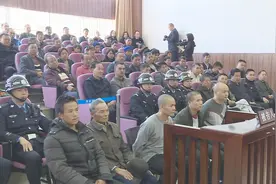 昆明寻甸警方打掉一破坏基层选举“村霸”恶势力团伙！视频封面