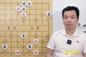 错综复杂局面 双方都有赢棋的机会 都不想错过绝佳进攻妙手视频封面