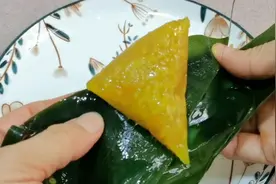 碱水粽的详细做法和配方，做法非常简单，软糯Q弹有嚼劲太好吃了