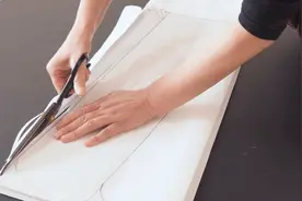 孩子经常踢被子？教你儿童睡袋的设计与裁剪，快来学学吧视频封面