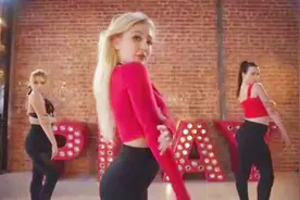 终于找到那首“喂哦喂哦”的歌了！很多人都喜欢，太洗脑了