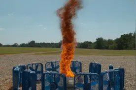 没有氧气也能燃烧的物质，原来氧气不是燃烧必须的，看完涨知识了视频封面