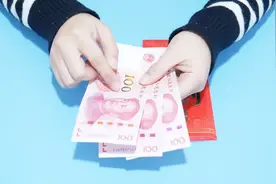 马上过年了，原来给小孩压岁红包也是有讲究的，不要再给错了视频封面