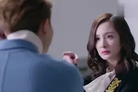 《谈判官》片段，黄子韬杨幂停车场拉拉扯扯，黄子韬撒娇杨幂视频封面