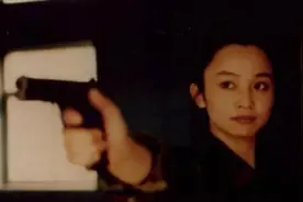 中国第一女保镖边梅，现状怎么样？身价过亿52岁仍然是单身视频封面