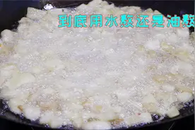 熬猪油一定要放几颗黄豆，老一辈传下来的方法，又香又白简单靠谱