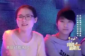 美国大叔在四川18年，每年都要补习英语，一张嘴评委都笑了！视频封面