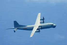 敏感时刻，美军机首次降落印度基地，信息量很大，值得高度警惕视频封面