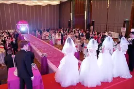 渣男新郎结婚现场 居然同时出现四个新娘 各个貌美如花视频封面
