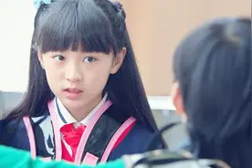 龙拳小子：林秋楠碰到真爱啊，各种耍帅壁咚让小美女猝不及防视频封面