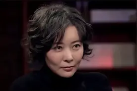 柯蓝称爷爷是开国上将，李静：难怪正气与生俱来！柯蓝谈家世系列