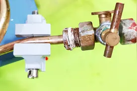 铜阀门老化，螺纹锈死了拆不下来怎么办？教你个土方法，轻松拆下