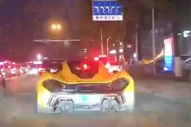 小小小酷哥 让妹子帮忙要个微信，结果她直接把人拉过来了视频封面