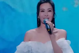 美女歌手伊丽媛，深情演唱《祈愿》，祝愿祖国繁荣昌盛视频封面