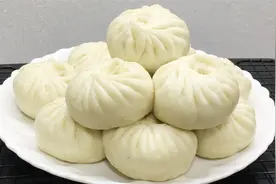 大厨教你包子简单好吃的秘诀，薄皮大馅儿，蓬松柔软不塌陷不回缩视频封面