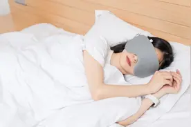 晚上睡觉嘴巴总是“发干”？别以为是缺水，或是6种疾病“警报”视频封面