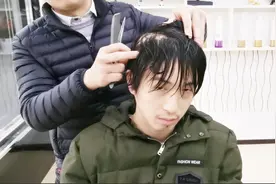 高颜值小伙头上有疤 这款纹理“碎发”发型 时尚又阳光完美搭配潮