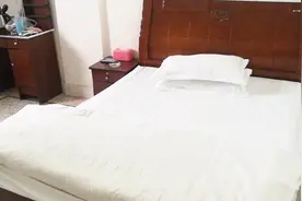 在广东揭阳租的单间40元一天，房间挺大挺好，设施其全，很值啊视频封面