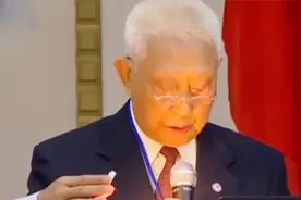 台湾“前陆军总司令”说“我是中国人” 民进党扬言“开铡”视频封面
